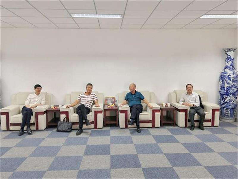 清华研究院陆院长一行 来开云网页版,开云（中国）官方共商产业规划